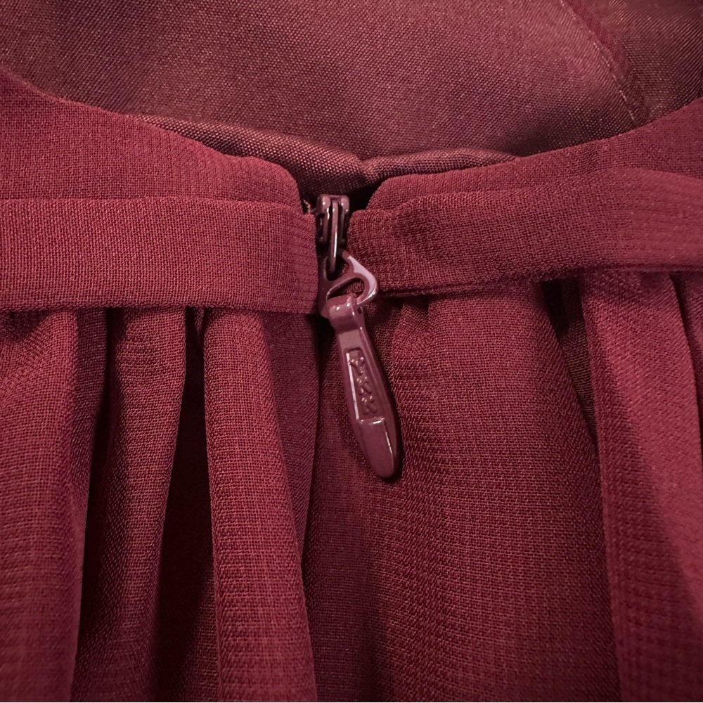 JJ HOUSE Floor Length Bridesmaid Gown in Burgundy With Slit And Low Back Size 0 - Picture 12 of 16